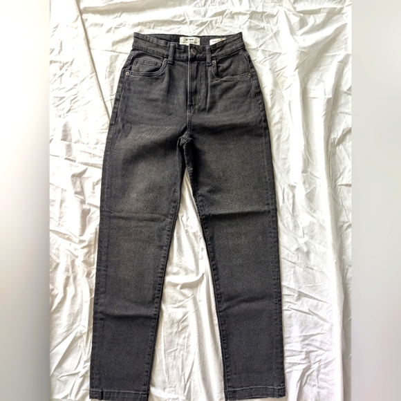 Nwt cotton on high waisted stretch mom jeans grey black us size 4 - Picture 1 of 3
